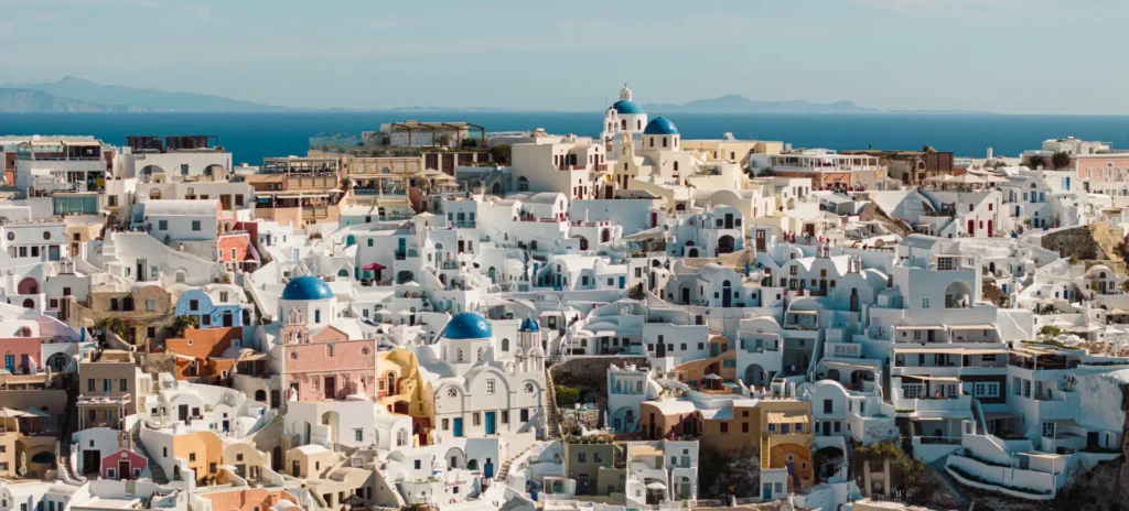 Vista aerea de santorini en grecia.
